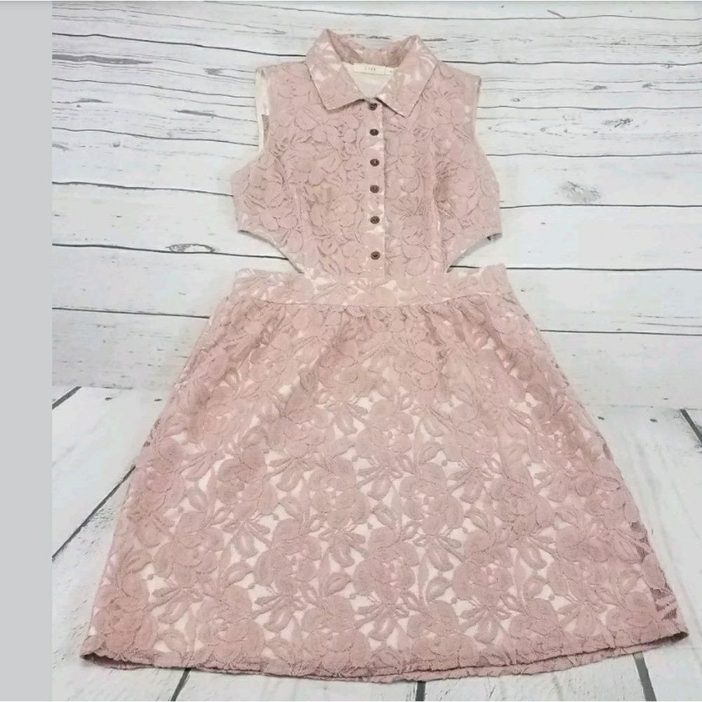 Lush Dress Size Medium Sleeveless
